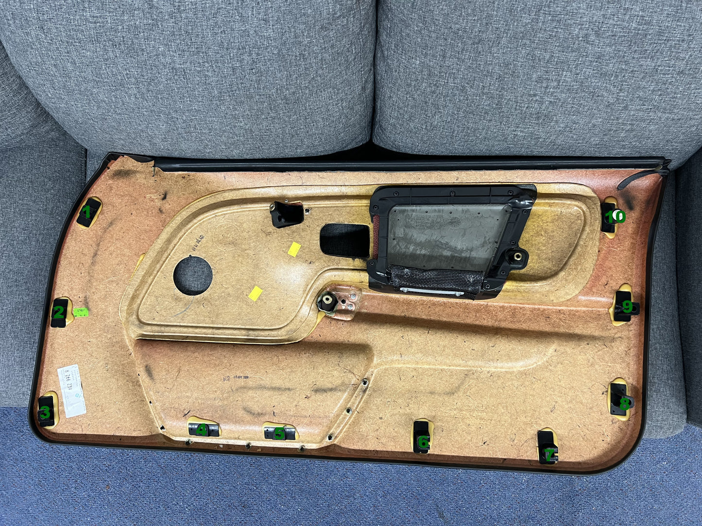 E36 Compact Front Door Trim Repair Kit